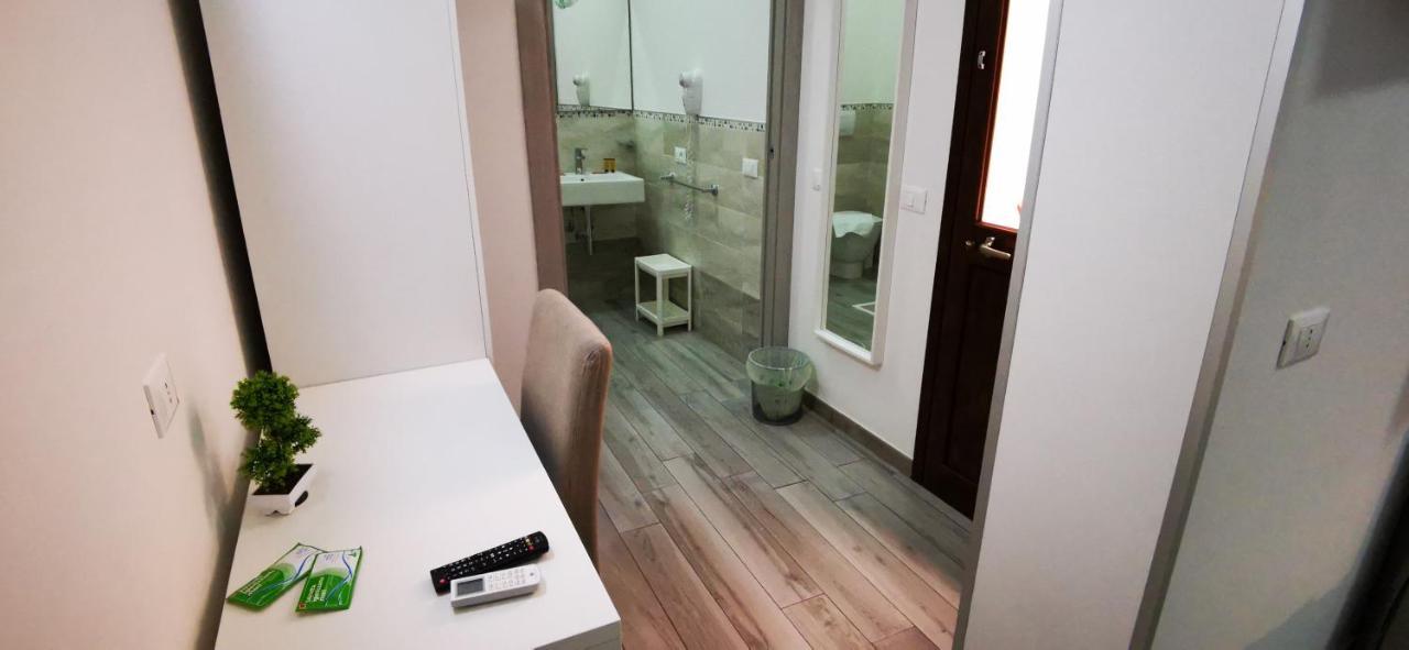 Perla Del Sud - Guest House LMP Exterior foto