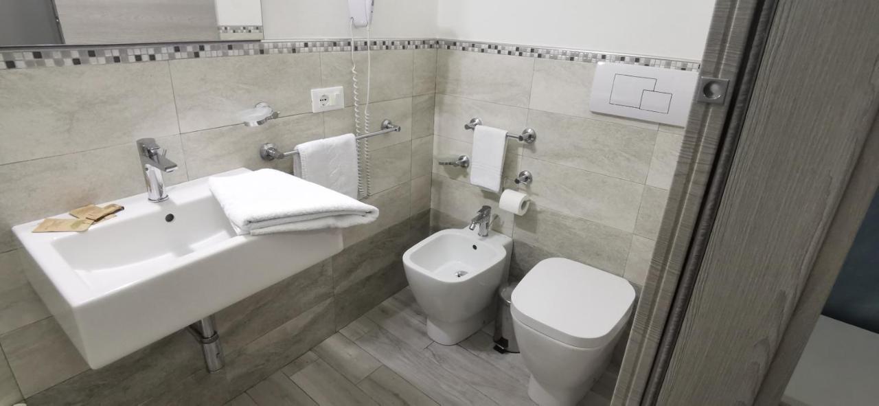 Perla Del Sud - Guest House LMP Exterior foto